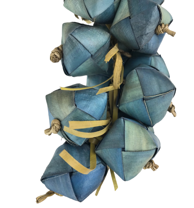 Vined Palm Nuts