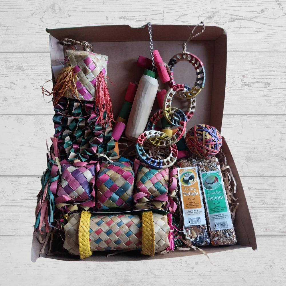 Pixie Paws Pets | Bird Shop | Parrot Ripper Box | Aussie Owned